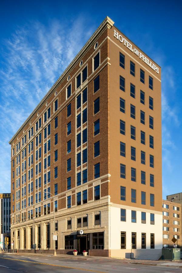 Hotel On Phillips Сиукс Фолс Екстериор снимка